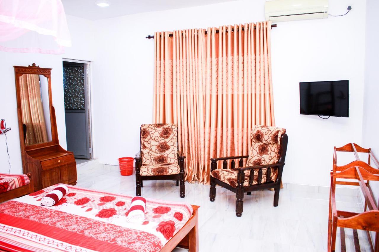 Friends Home Kudapaduwa Exterior foto